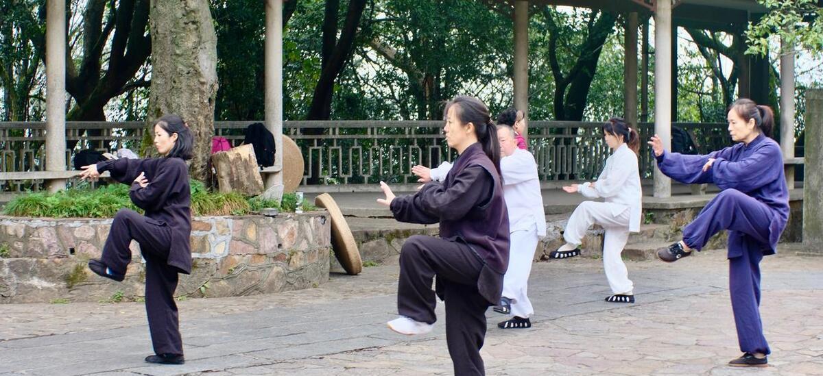 项很好的运, AA, 是很大 项很好的运, AA, 是很大