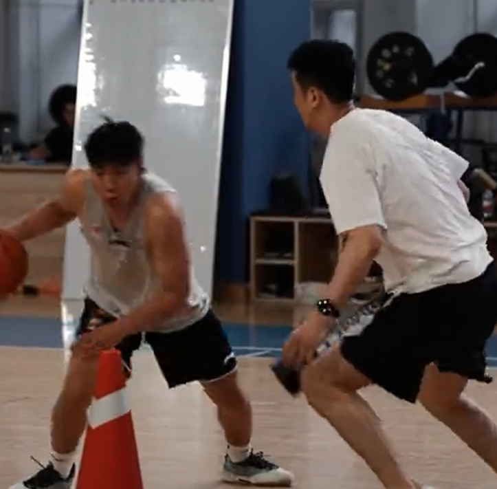 球的时候肯 球的时候肯