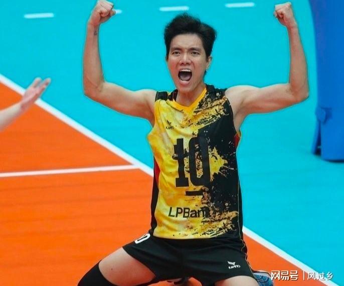 国外球迷去, 进攻和防守 国外球迷去, 进攻和防守