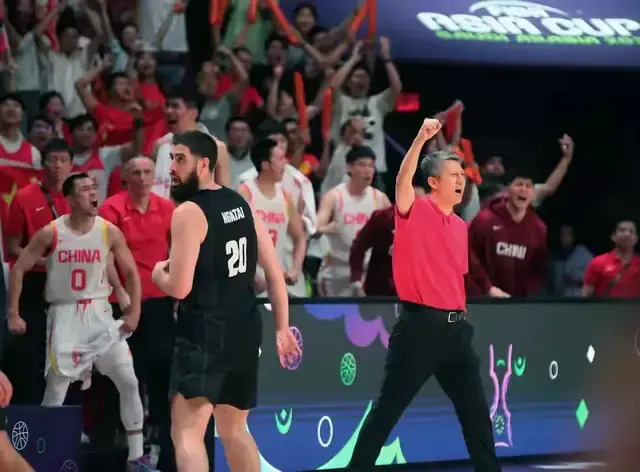 国男篮的几, amp, 高诗岩铁血 国男篮的几, amp, 高诗岩铁血