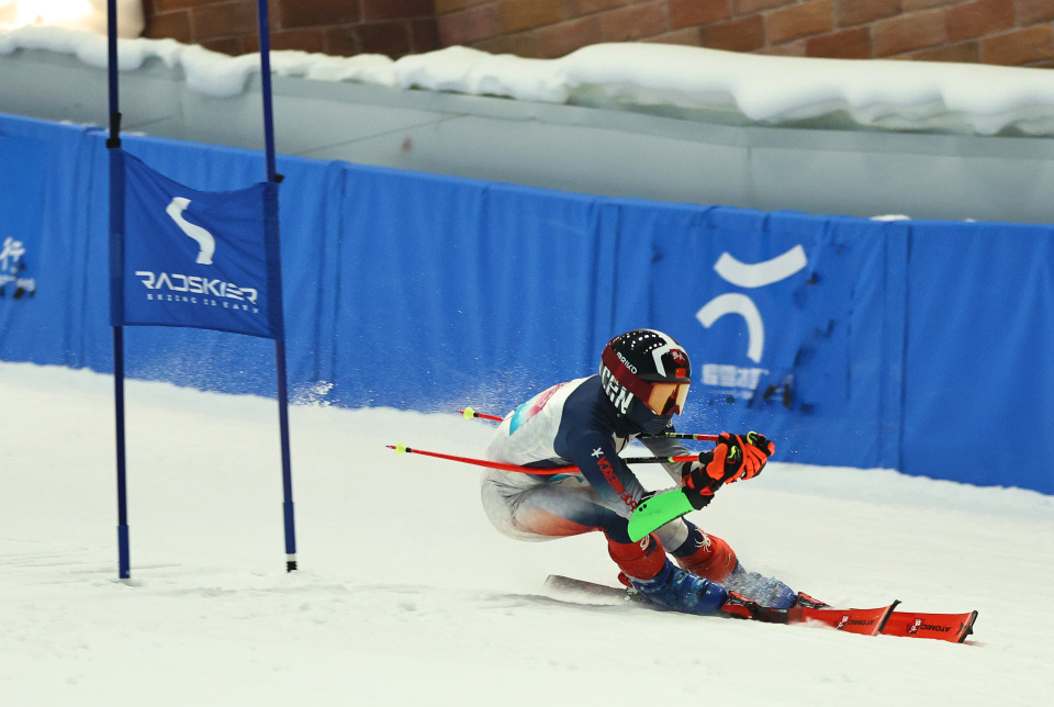 com, wym, 比赛中 com, wym, 比赛中