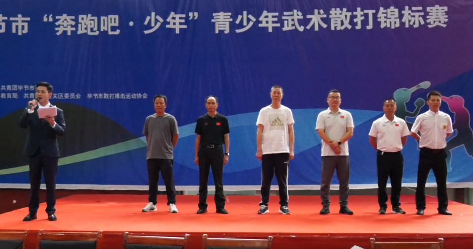 经济发展中 经济发展中